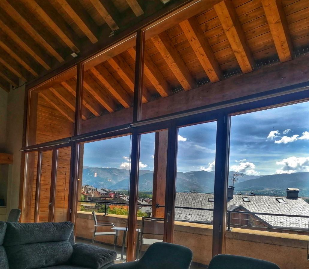 Apartament "El Castell" Casa Rural Cal Rialla Llivia Esterno foto