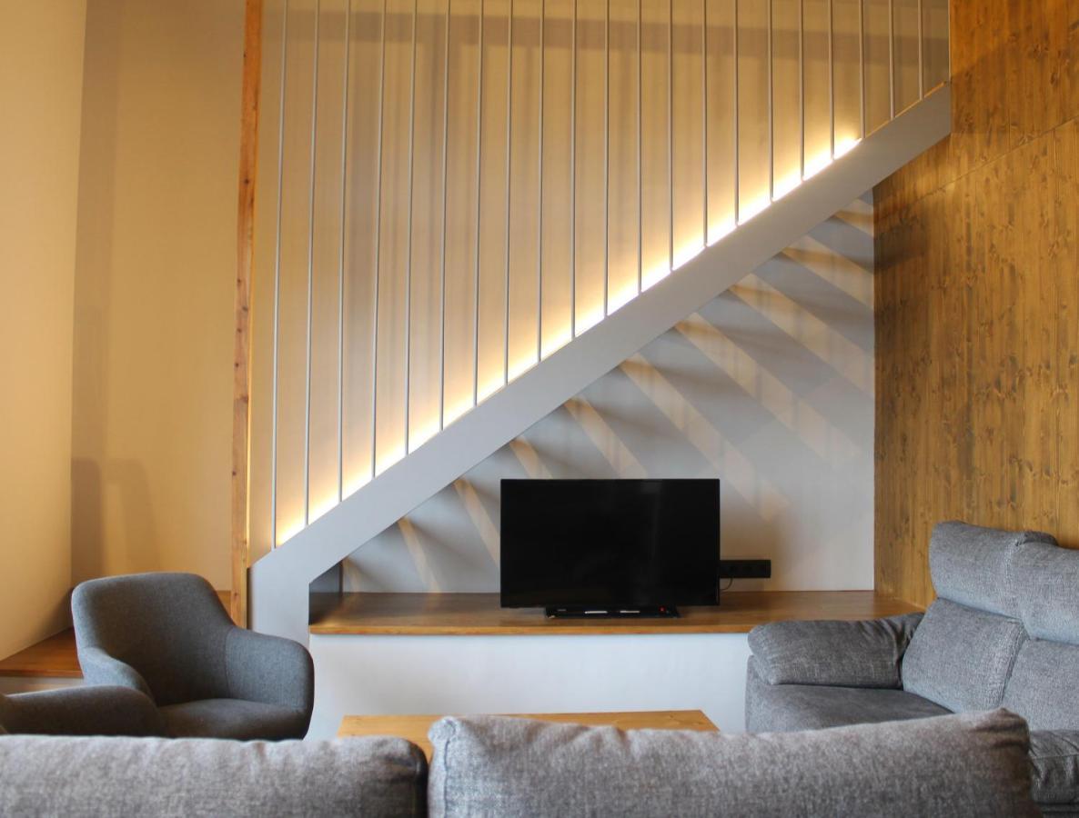 Apartament "El Castell" Casa Rural Cal Rialla Llivia Esterno foto
