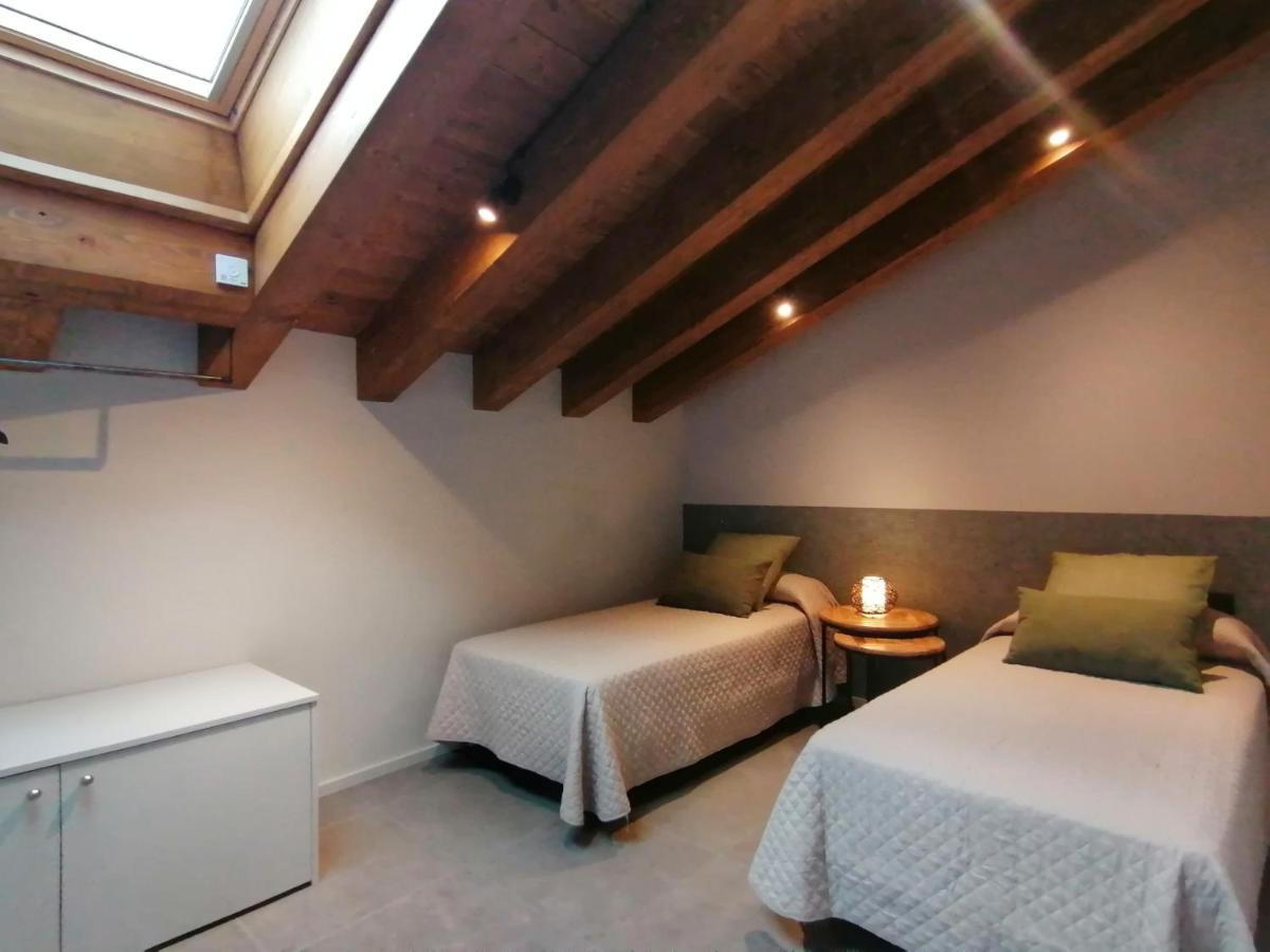 Apartament "El Castell" Casa Rural Cal Rialla Llivia Esterno foto